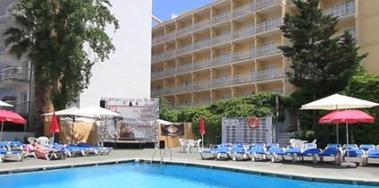 Hotel Villa Garbi