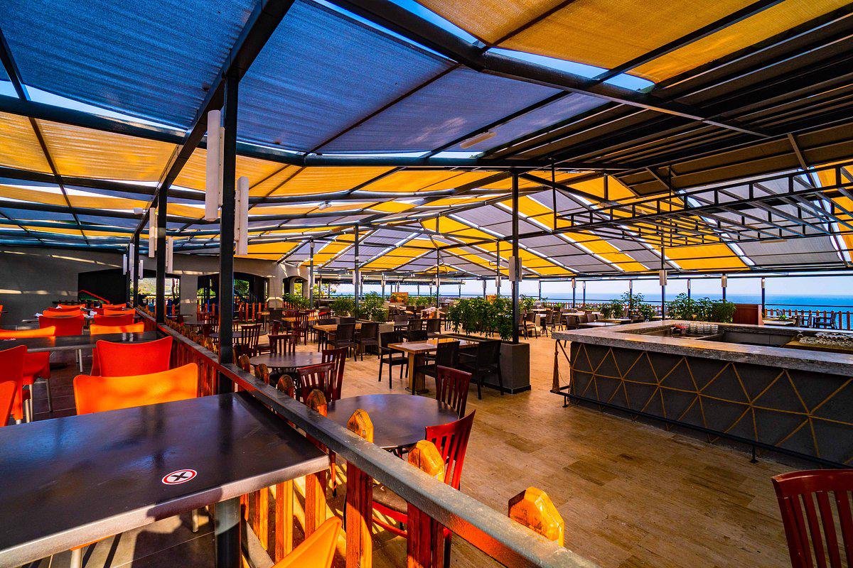 Senza Garden Holiday Club